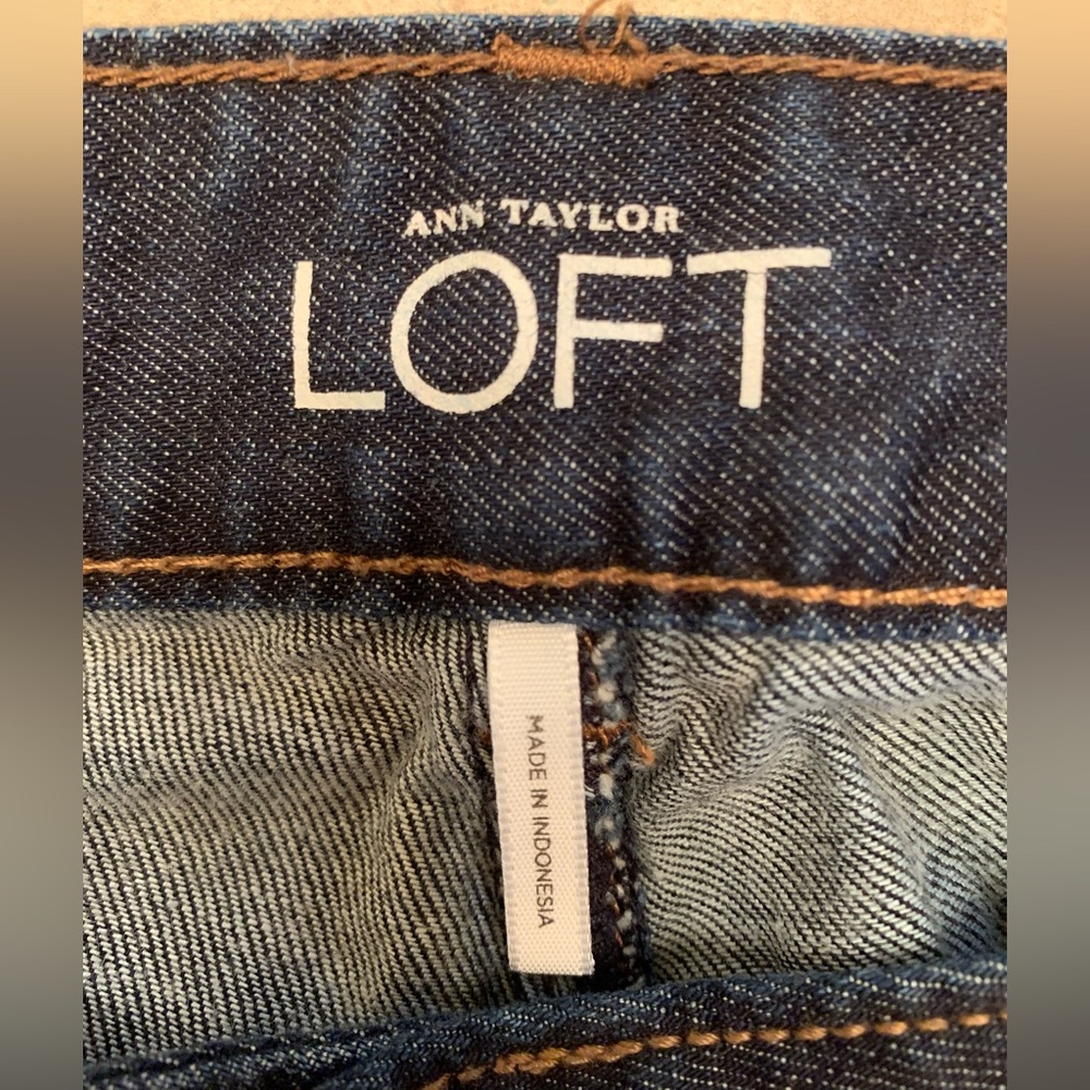 Ann Taylor Loft modern crop jeans